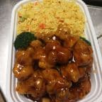 Best General Tso's Chicken (Dinner Combo) in Elizabethtown, KY